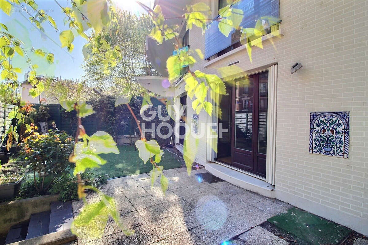 Appartement à PUTEAUX