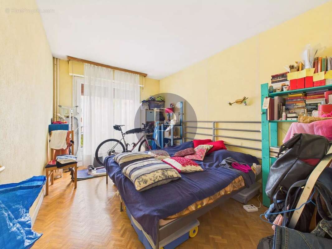 Appartement à CHATENAY-MALABRY