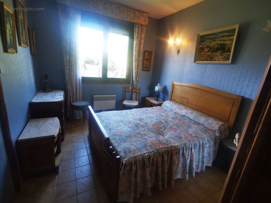 BELLE VILLA P.PIED T.5 sur terrain 1136 m2 - photo 10