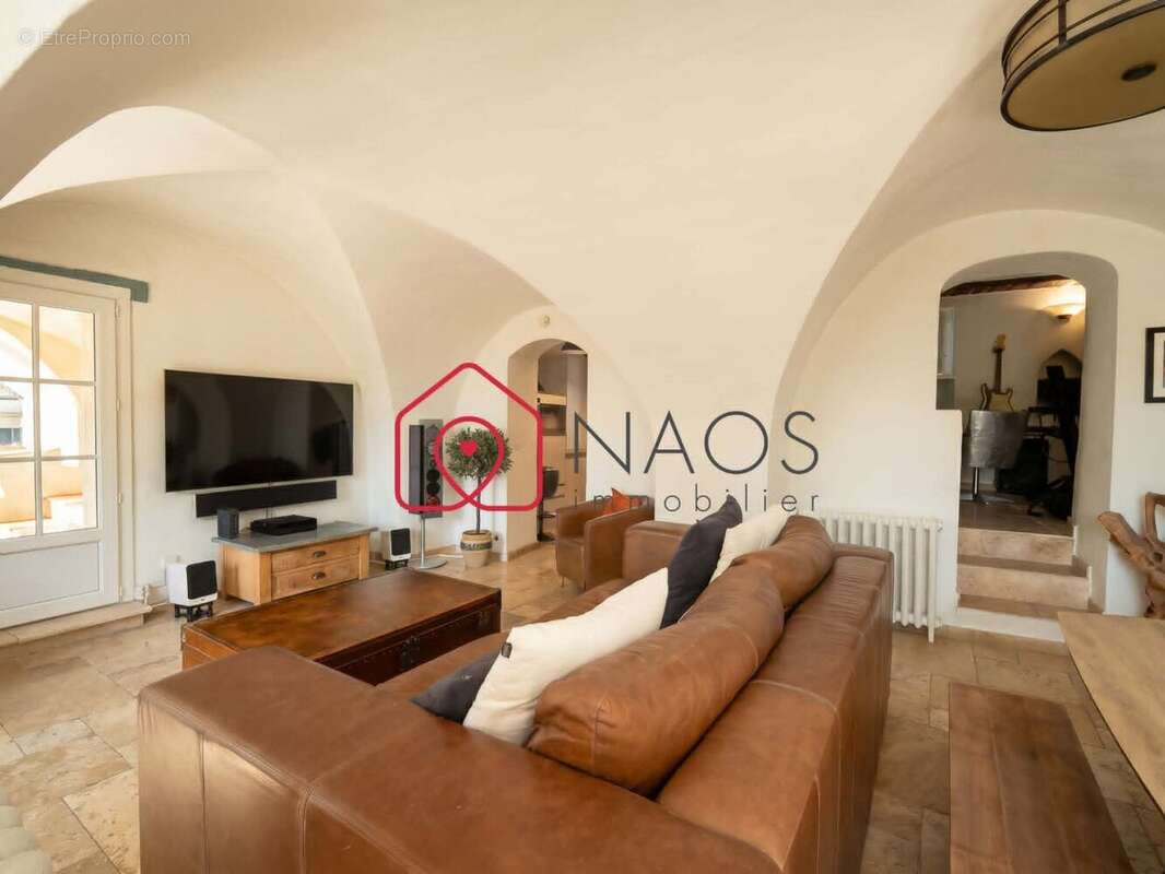 Maison de charme piscine, garage proche plages - photo 5