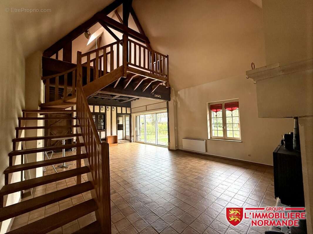 Maison à HERQUEVILLE