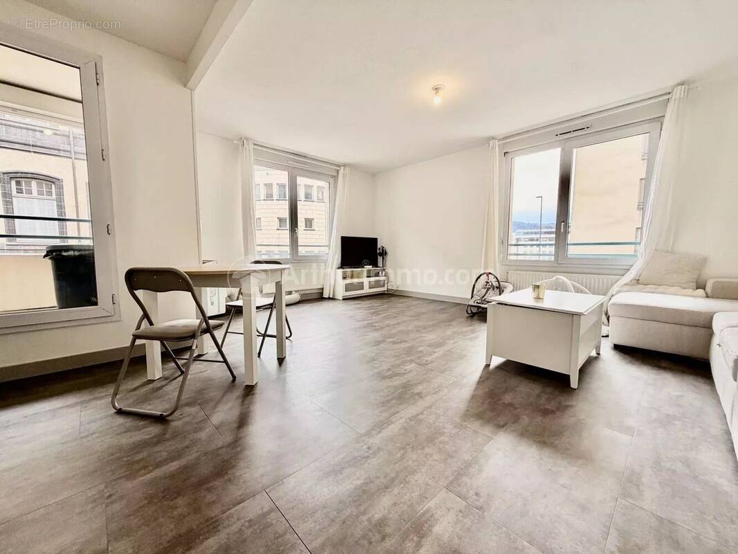 Appartement à CLERMONT-FERRAND