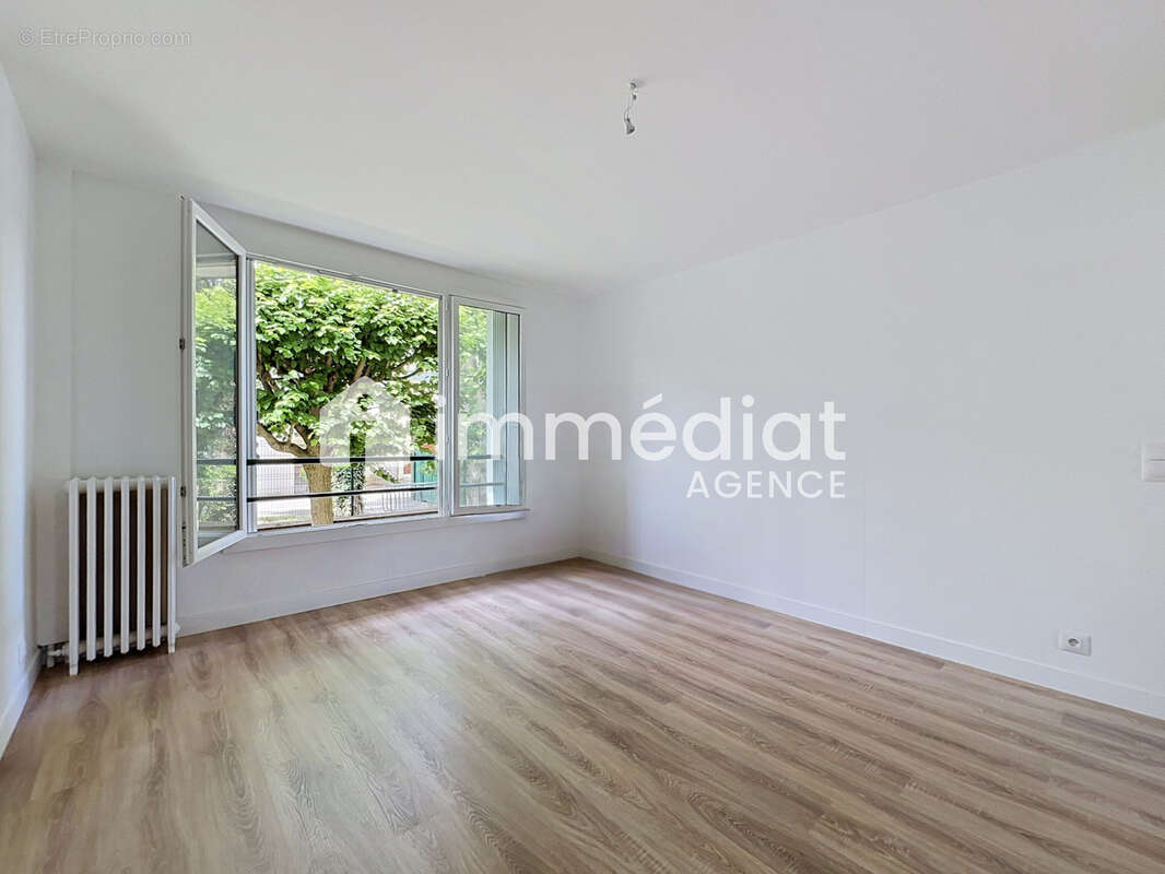 Appartement à RUEIL-MALMAISON