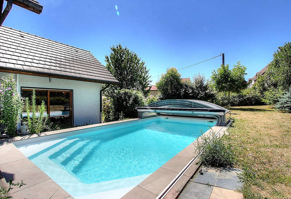Villa Tresserve 225 m² avec piscine et garage sur 1100 m² de terrain - photo 2