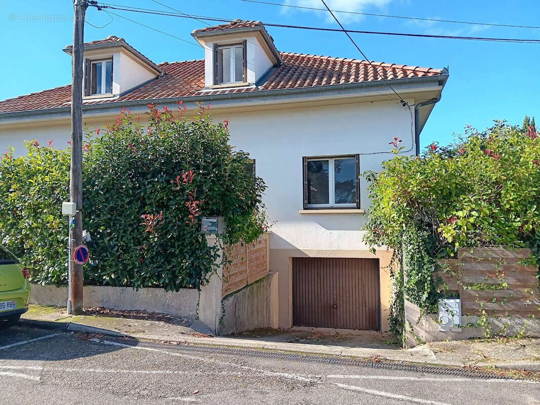 Maison  6 pièces 180 m² - photo 3