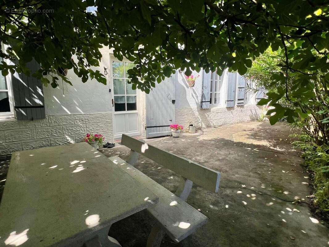 Photo 2 - Maison à VARAIZE