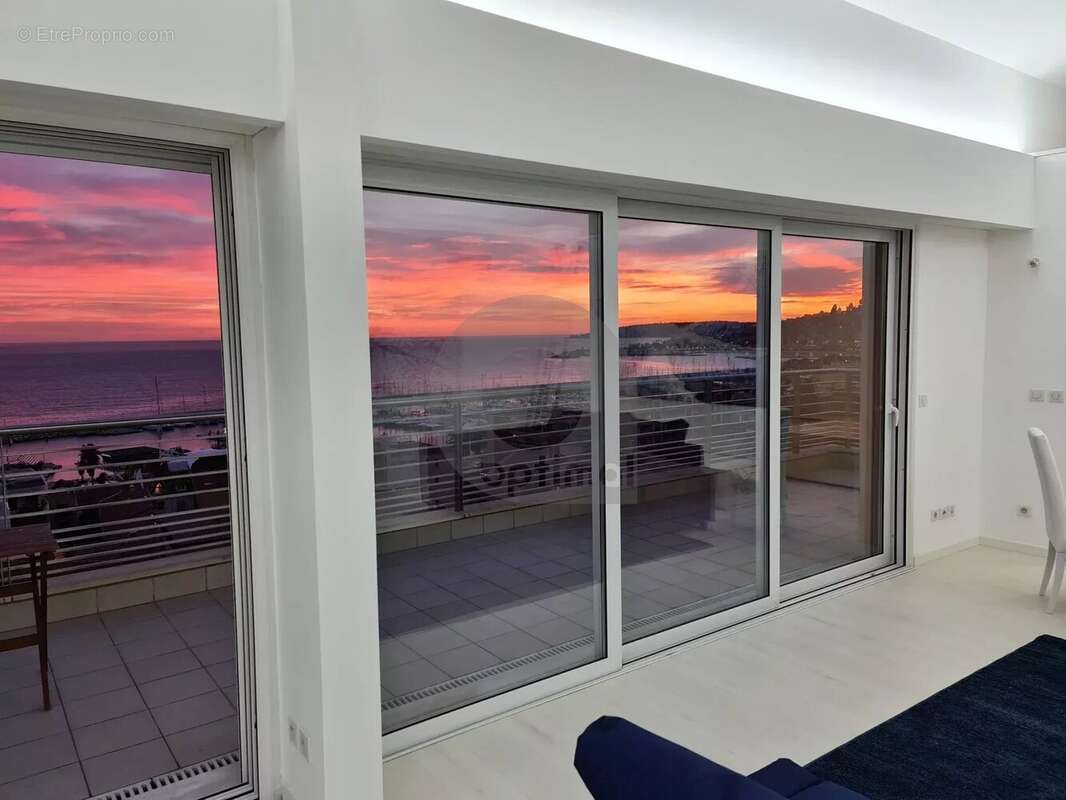 Appartement à MENTON