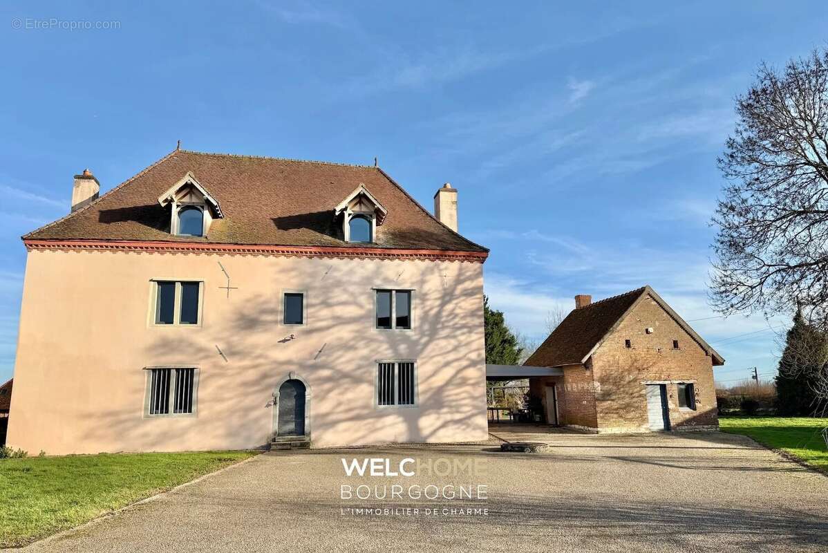 Maison à CHALON-SUR-SAONE