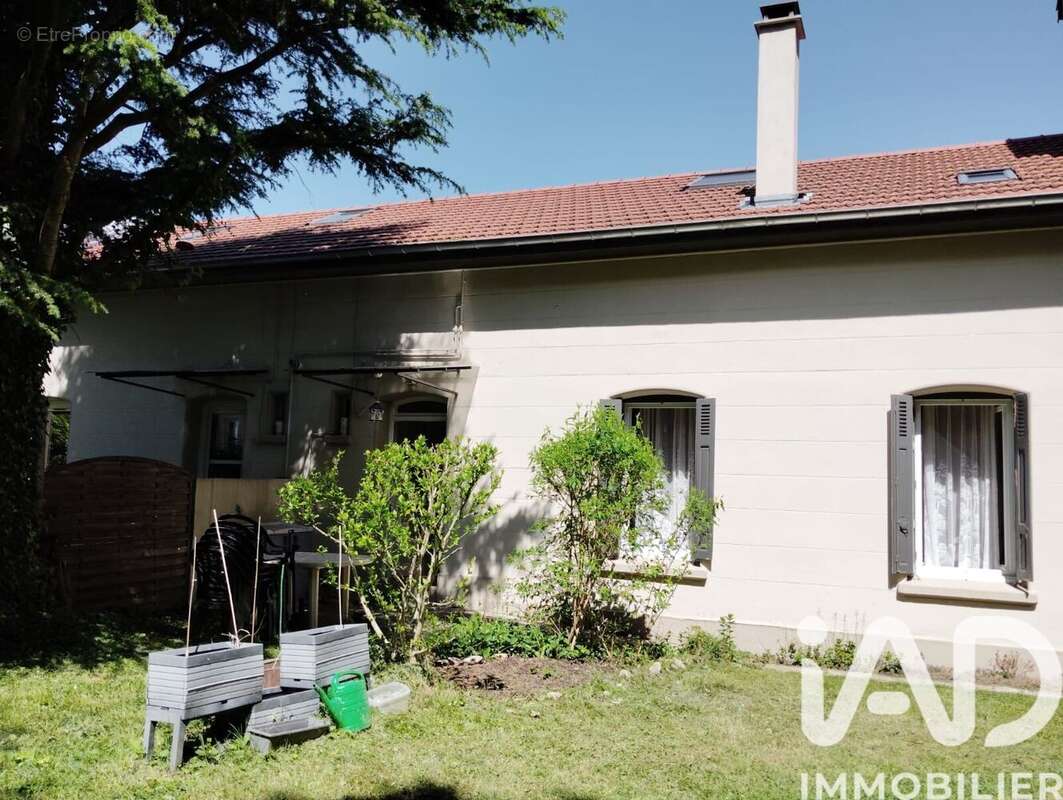 Photo 3 - Appartement à SAINT-ETIENNE