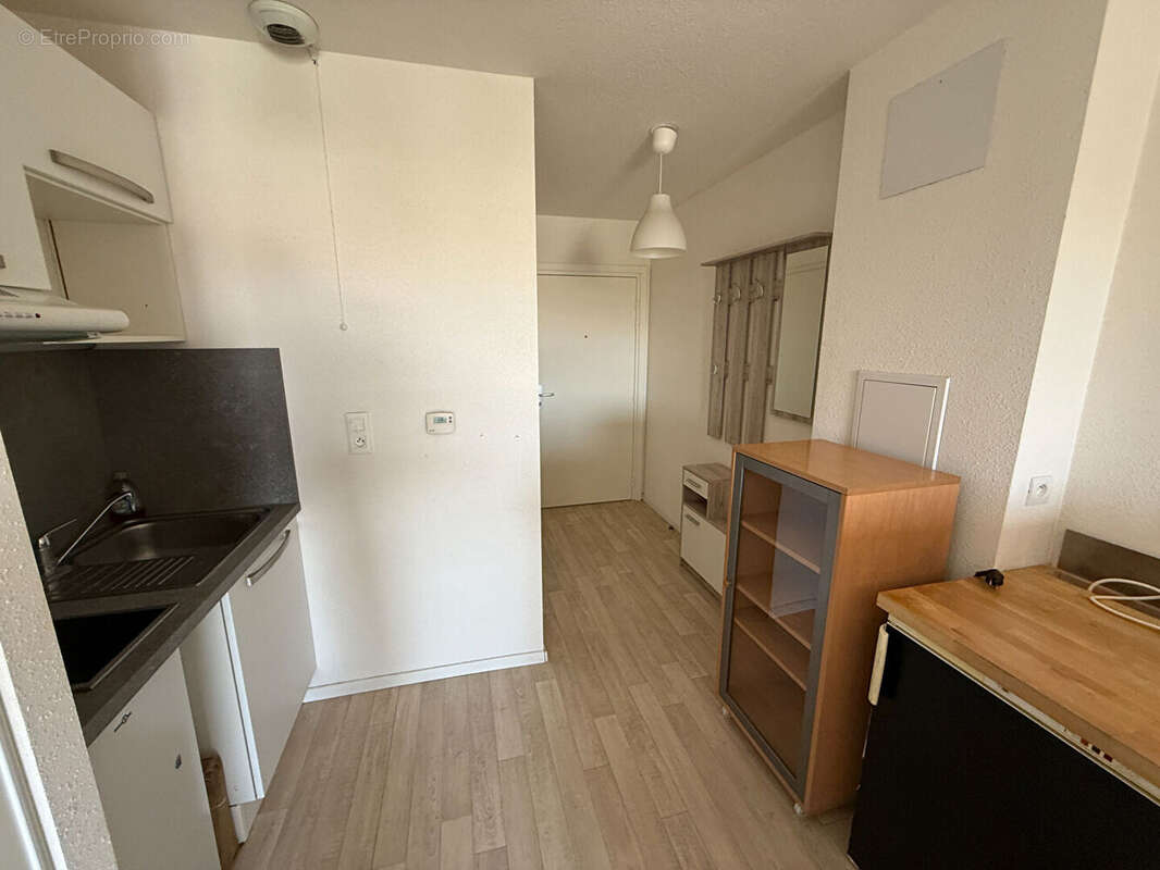 Studio  24.84 m2  avec parking sous-sol - photo 3