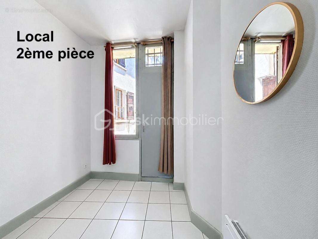 Appartement + local commercial - photo 9