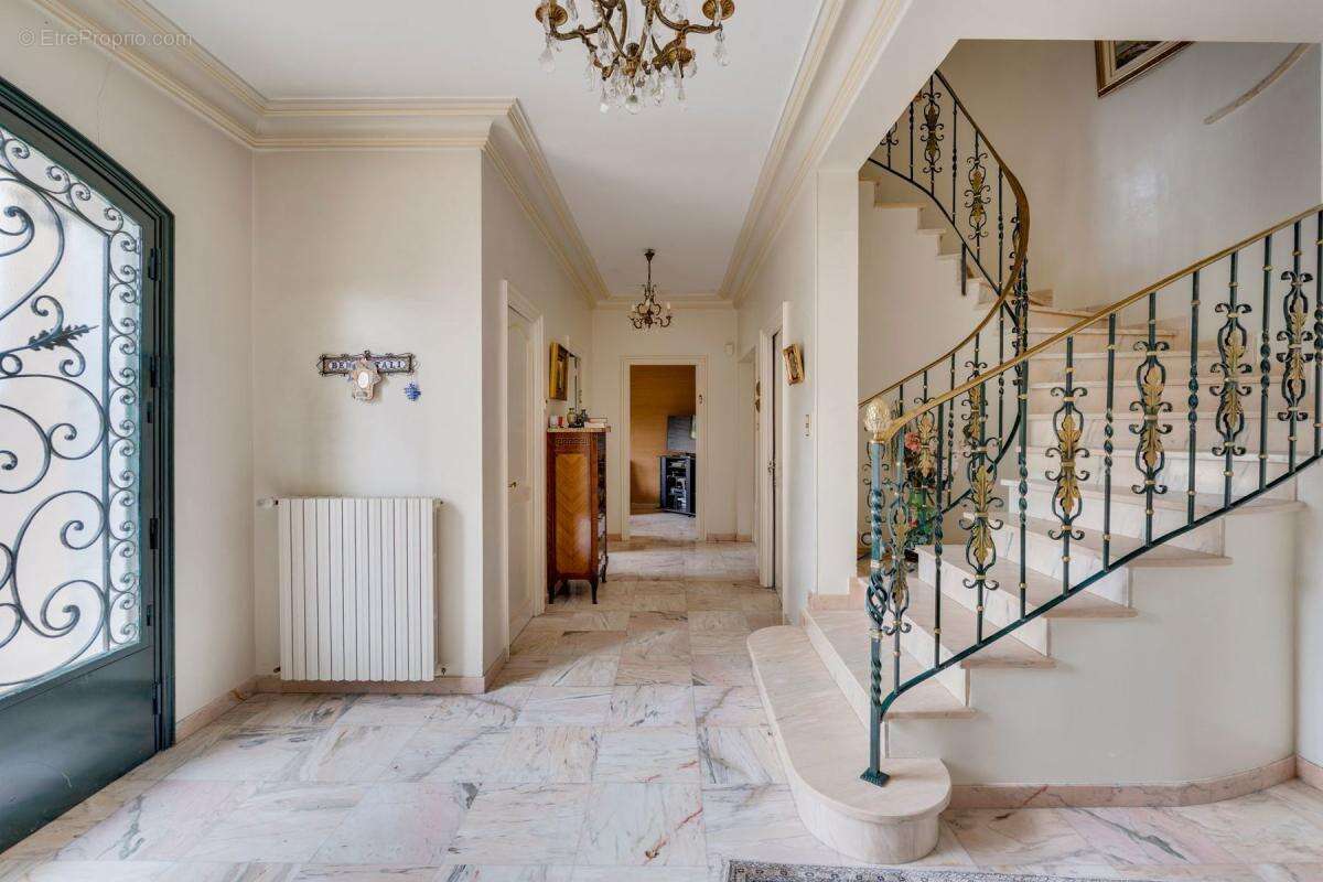 Maison de maître avec jardin et vue - photo 6