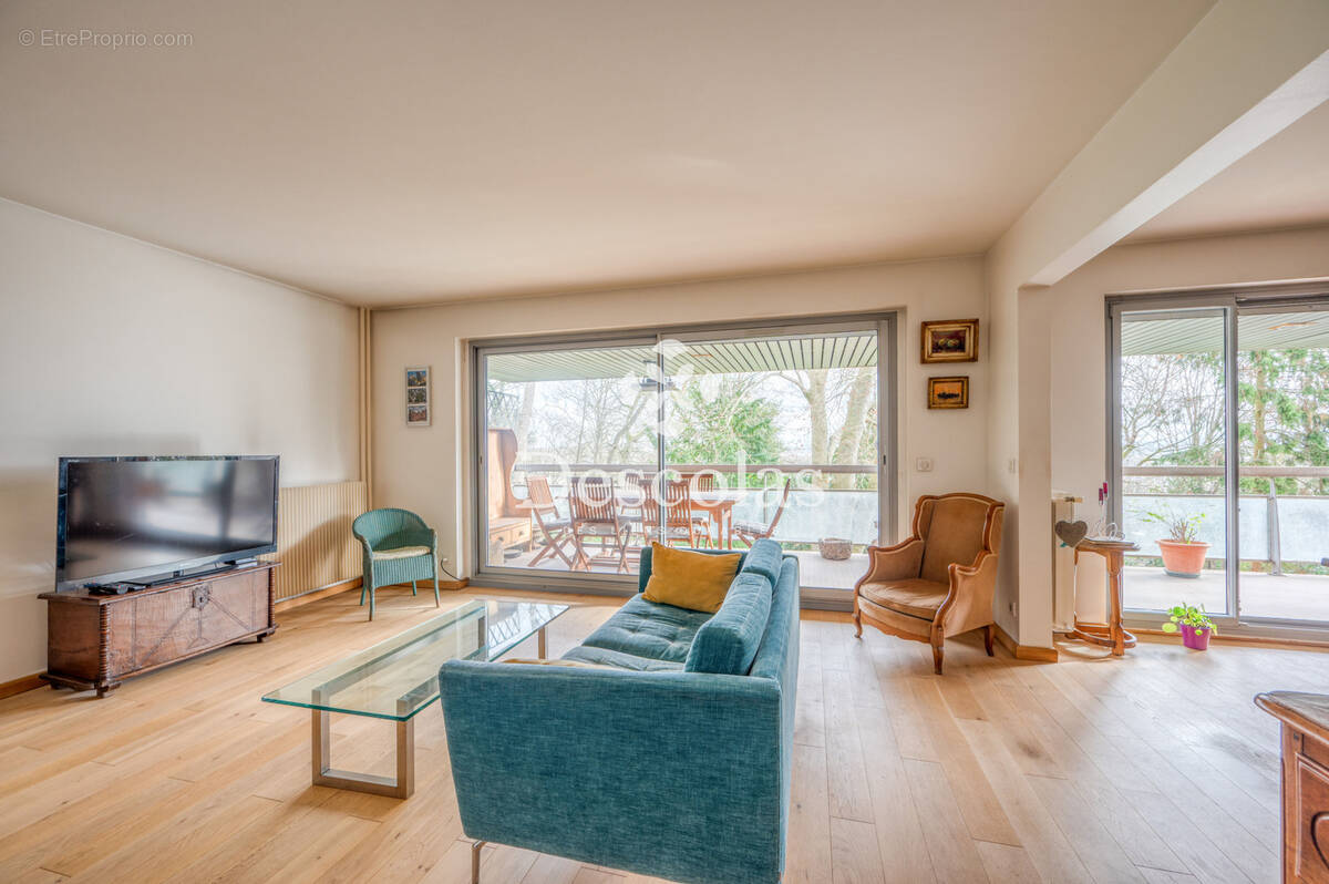 Appartement à LE PECQ