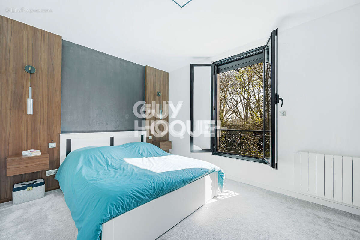 Maison d'exception -128 m2 -100 m2 de jardin arboré - photo 14