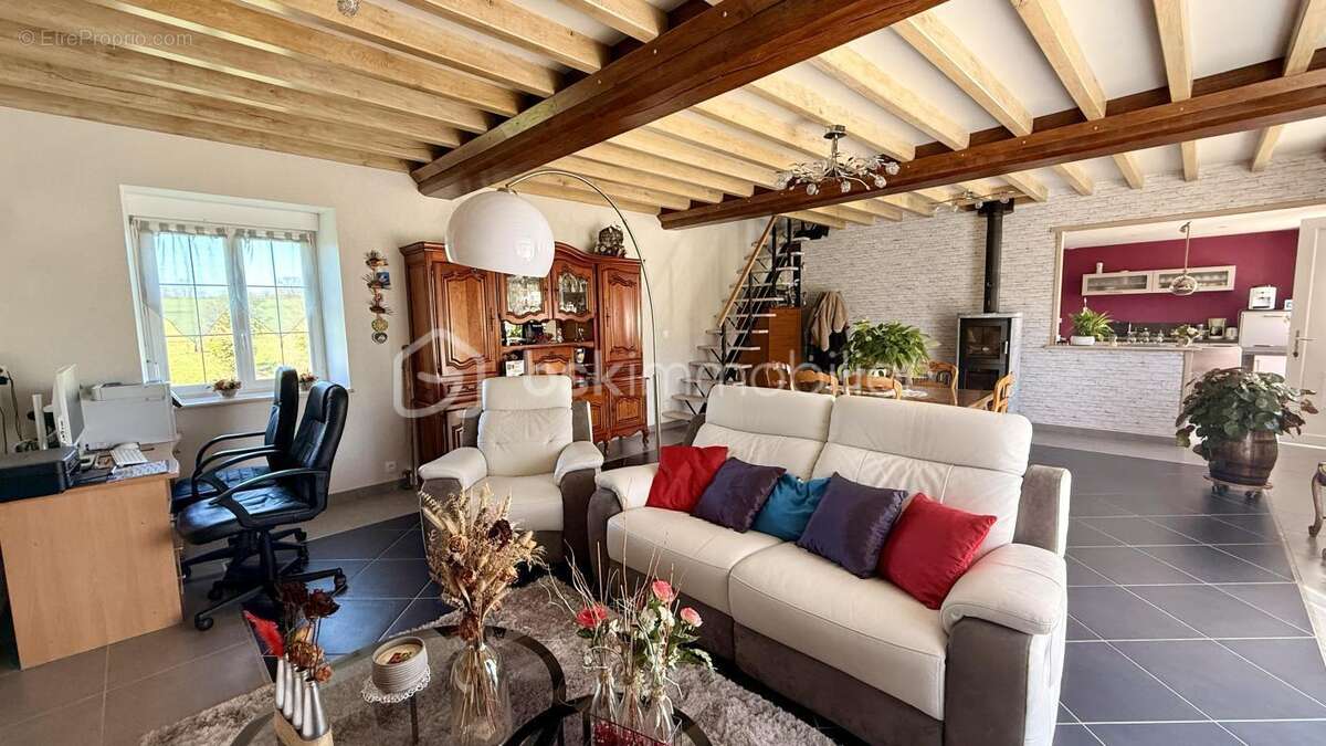 Maison à LE BENY-BOCAGE