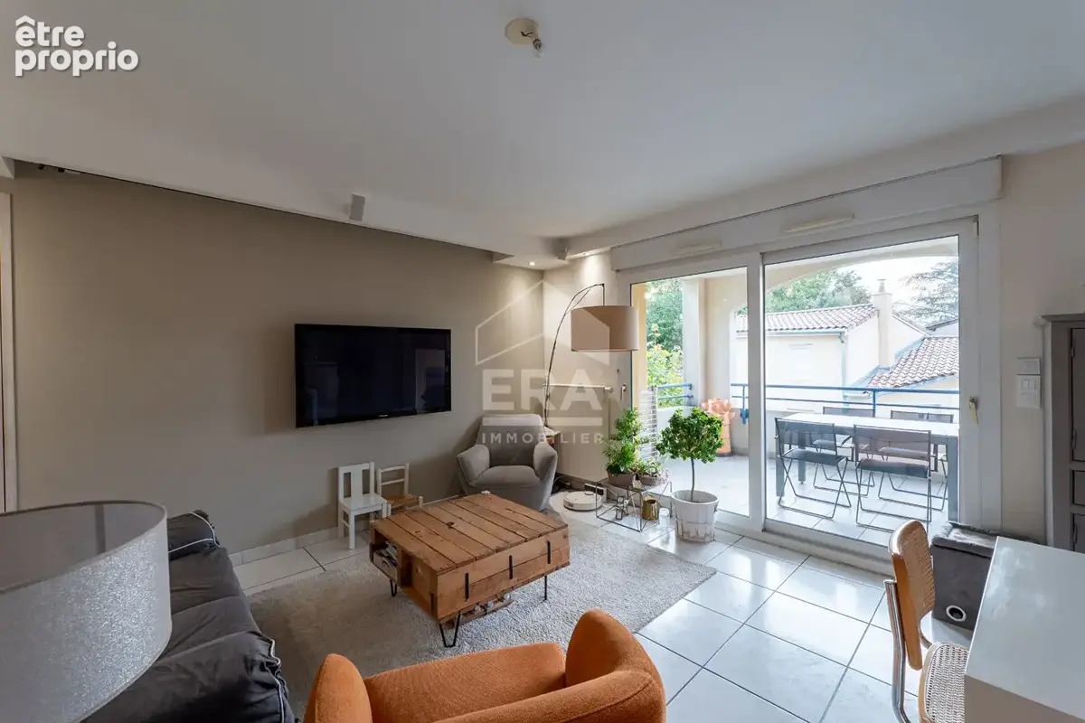 Appartement à VOURLES