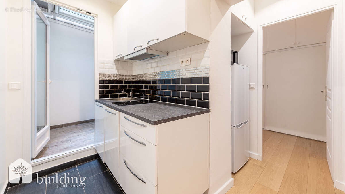 Appartement à PARIS-17E