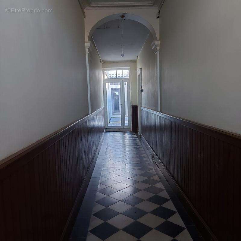 Maison de charme en pierres à Pauillac 8 pièce(s) 220m2 - photo 13