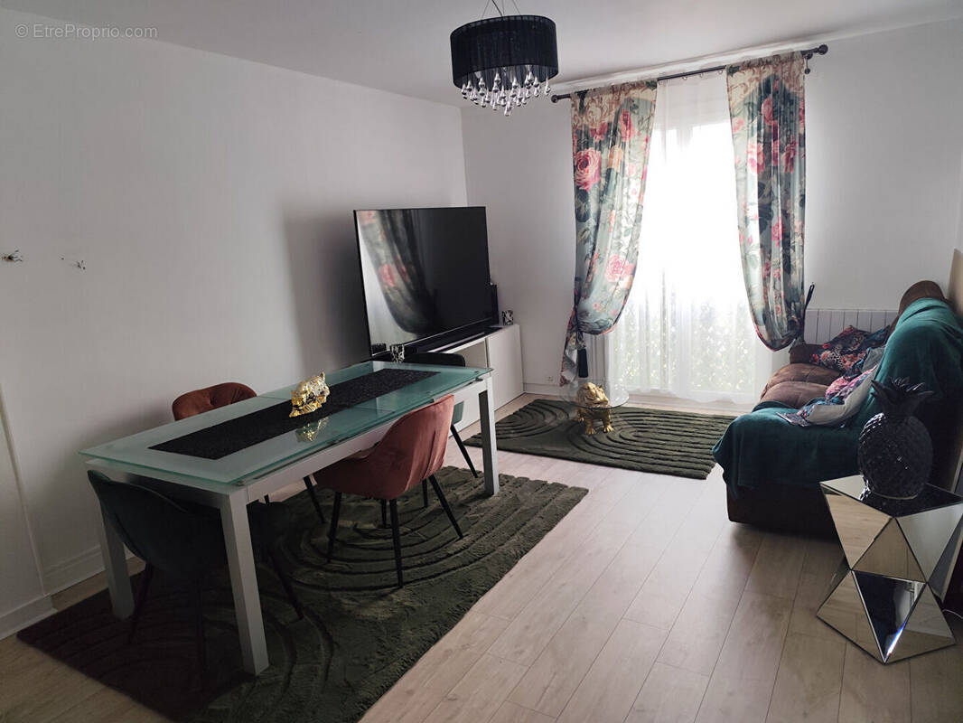 Appartement à COMPIEGNE