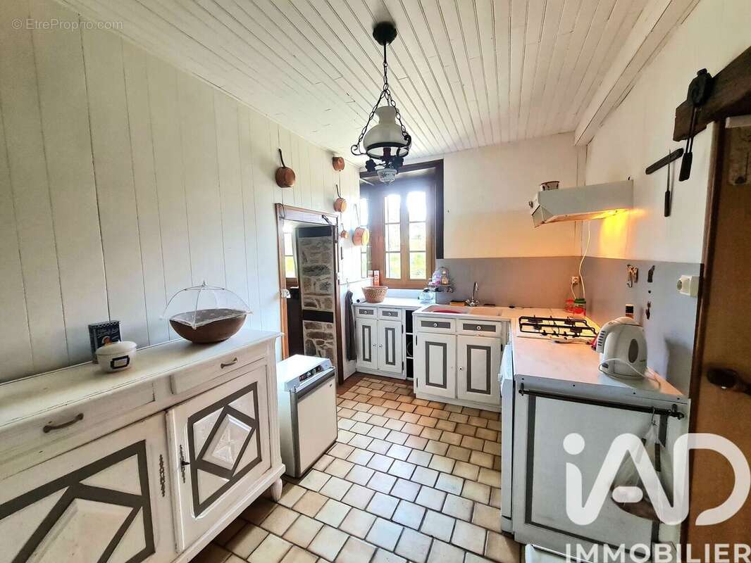 Photo 6 - Maison à CHEVAIGNE-DU-MAINE