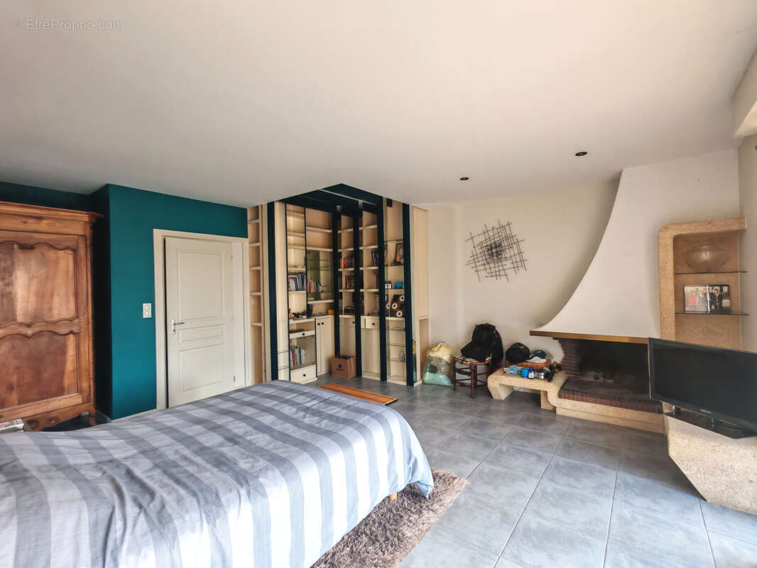 Propriété 5 Chambres - photo 4