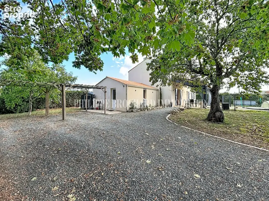 Maison 5 pièces 108 m² à vendre à Moutiers-Sur-Le-Lay (85320) - photo 4