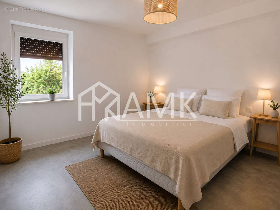 Maison en pierre 4 chambres, Grange attenante .Et un potentiel exceptionnel ! - photo 9
