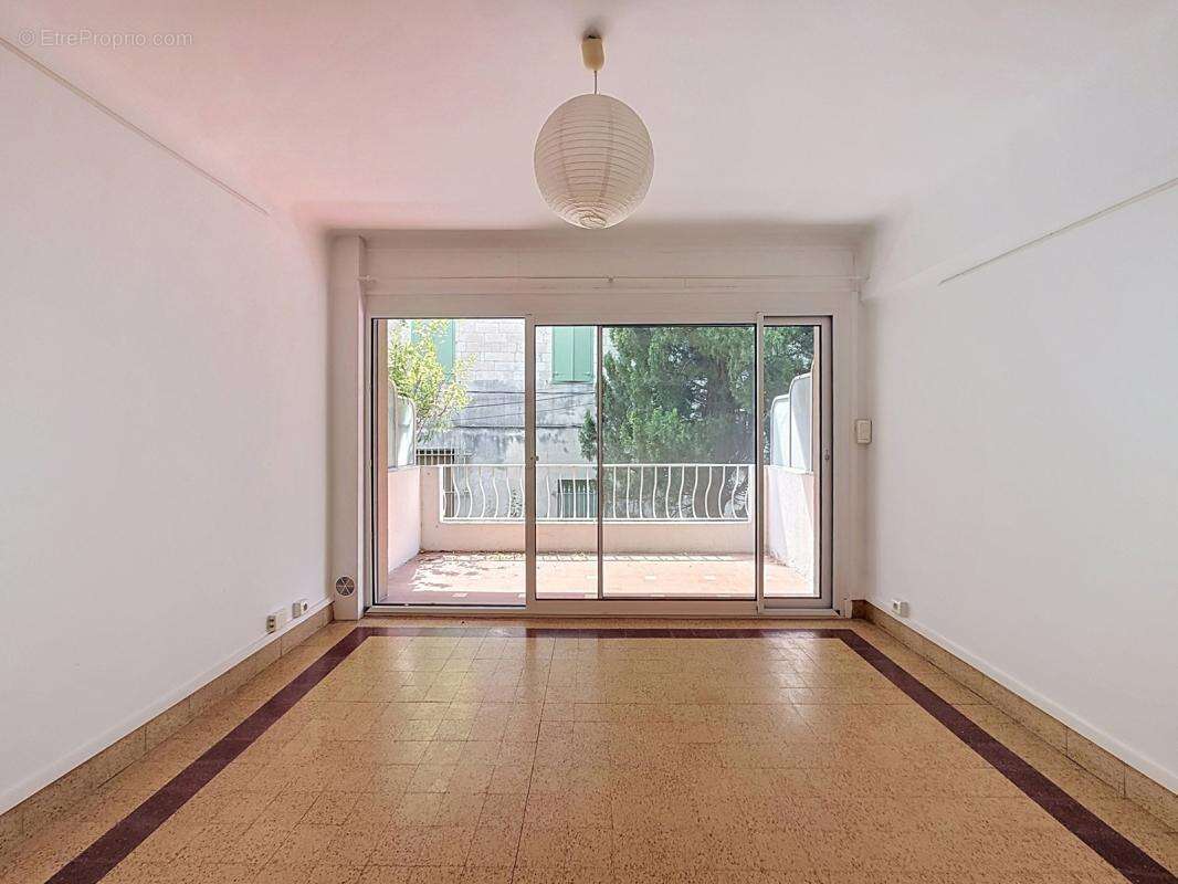 Exclusivite avignon intra muros  t2 29,47 m² terrasse 6m² - photo 3