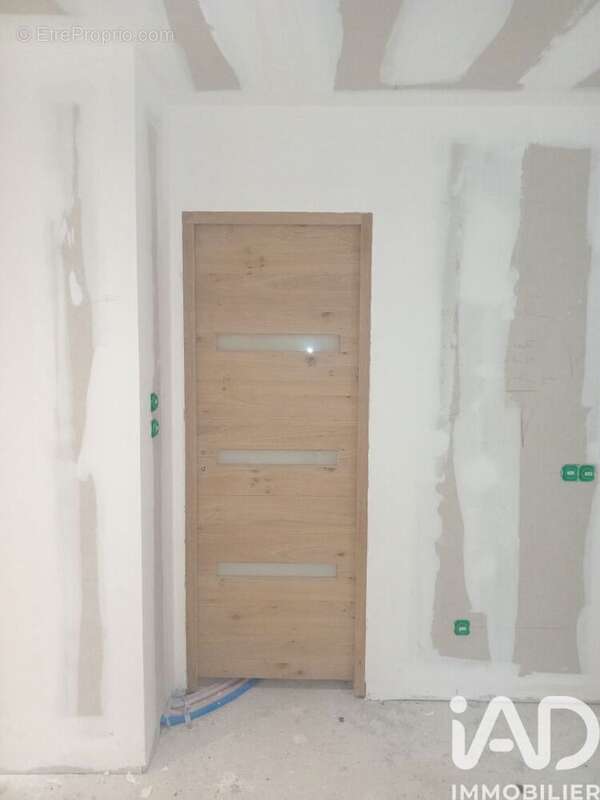 Photo 6 - Maison à MEHUN-SUR-YEVRE