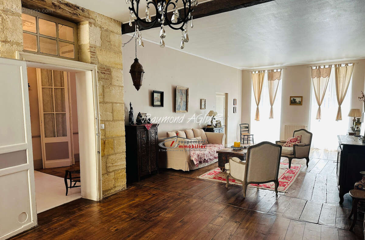 Maison à PORT-SAINTE-FOY-ET-PONCHAPT