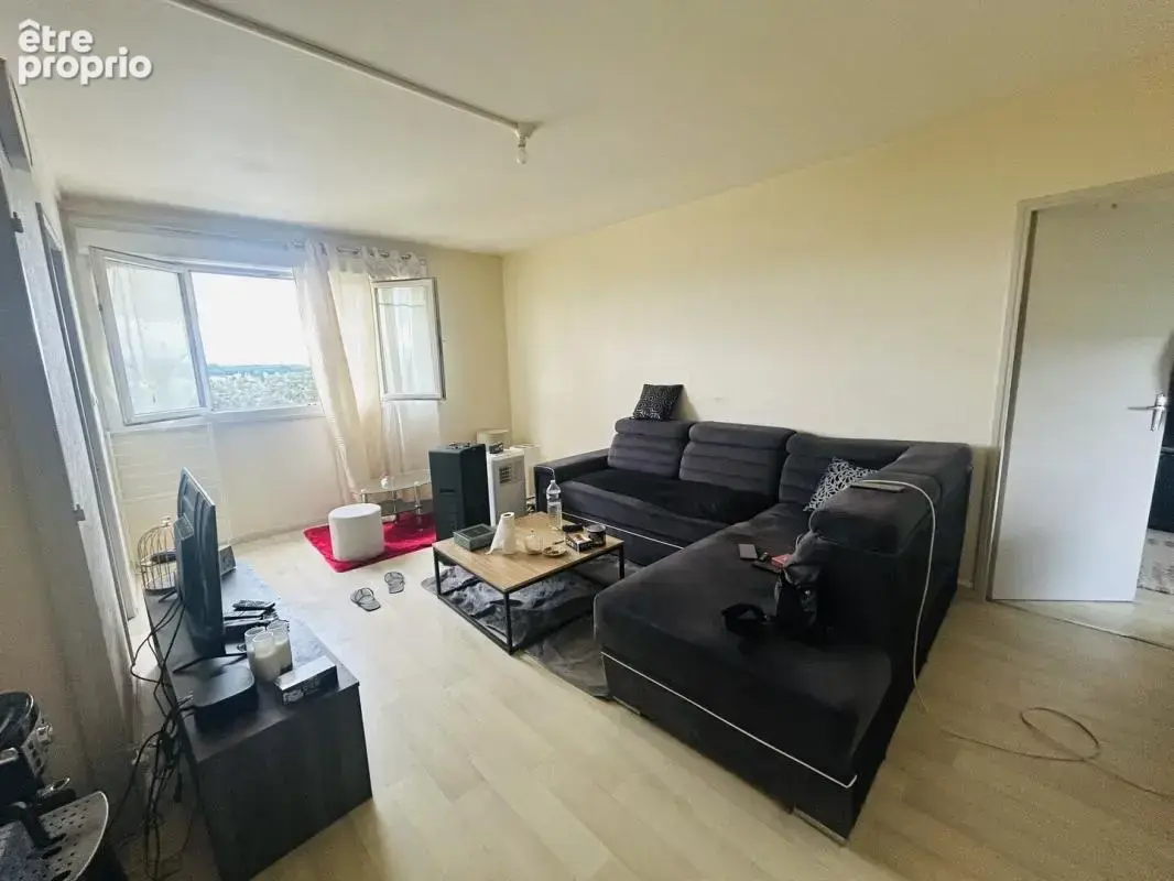 Photo Appartement à Grand-Charmont au prix de 27 000€