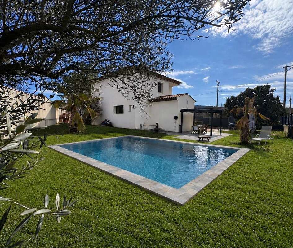 Maison à FORCALQUEIRET