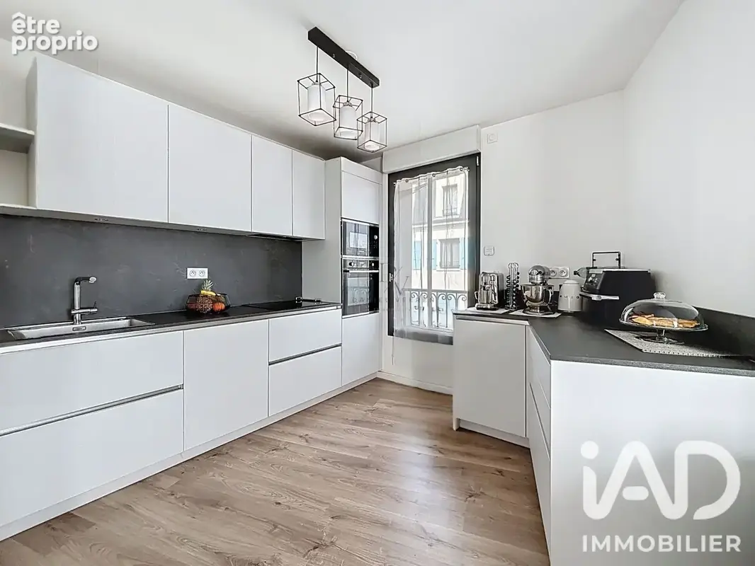 Photo 1 - Appartement à CLAMART