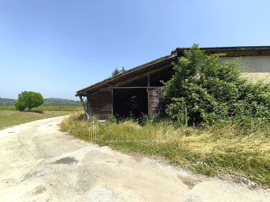 Maison à SAINT-BONNET-DE-CHAVAGNE