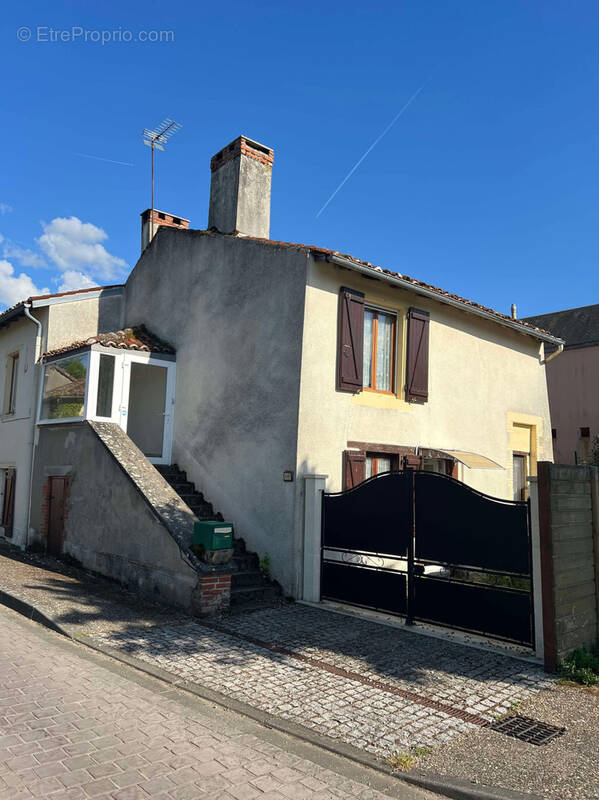 Maison à ABZAC