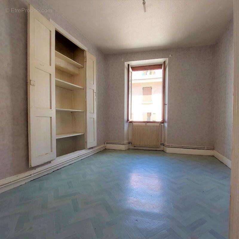 Appartement à SAINT-LAURENT-DU-PONT