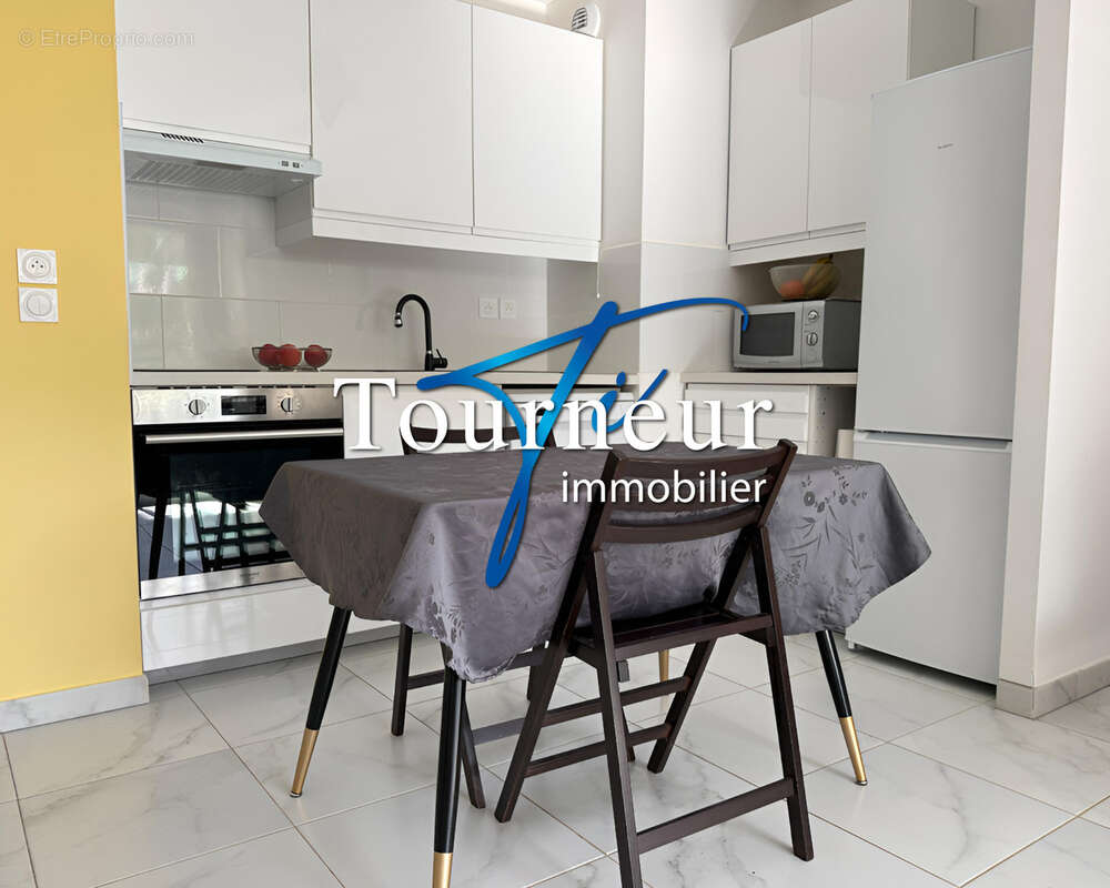 Appartement à SANARY-SUR-MER