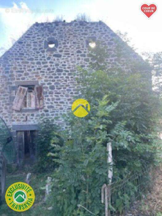 Maison 160 m² à Saint-Flour  - photo 3