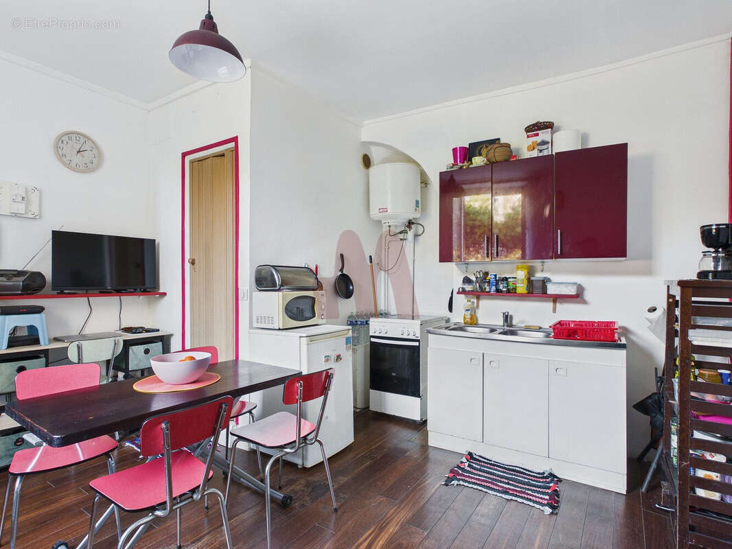 Appartement à PARIS-11E