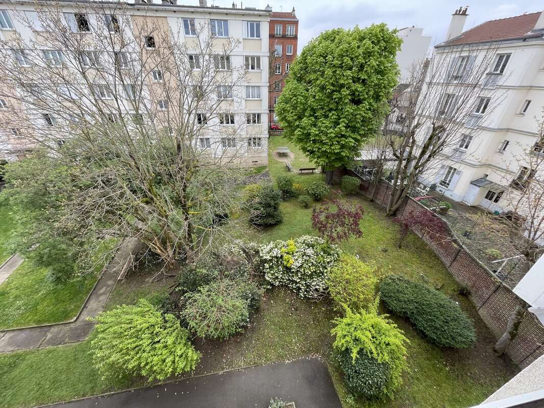 Appartement à NANTERRE