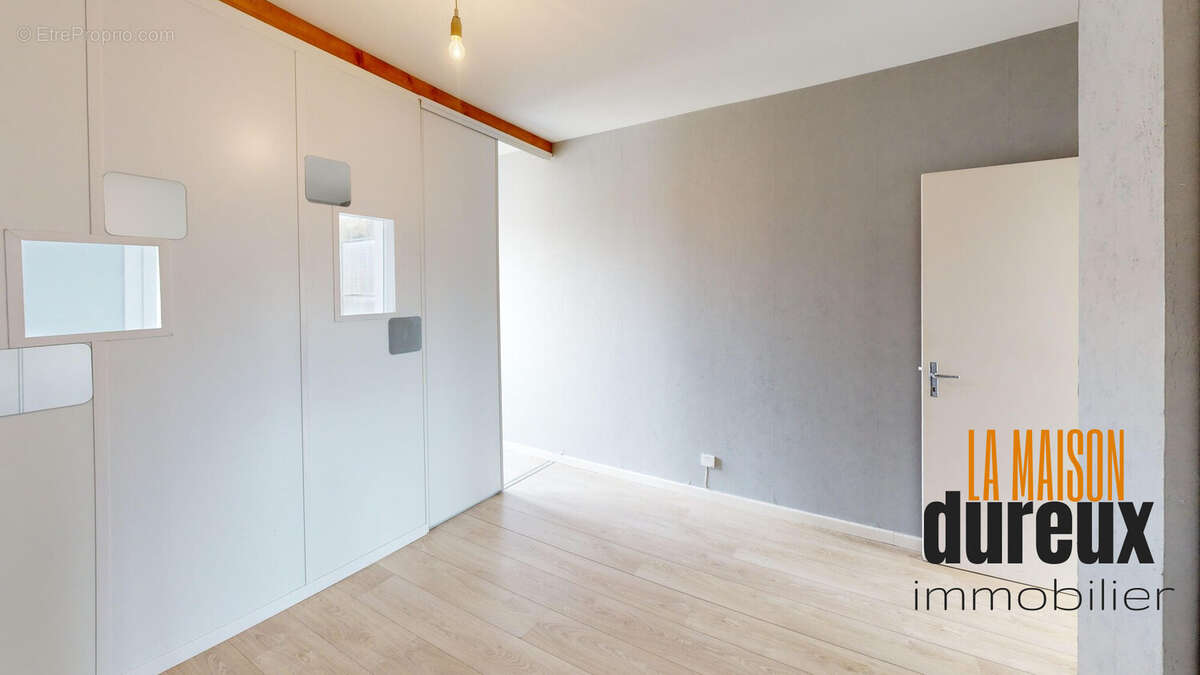 Appartement à GRAY