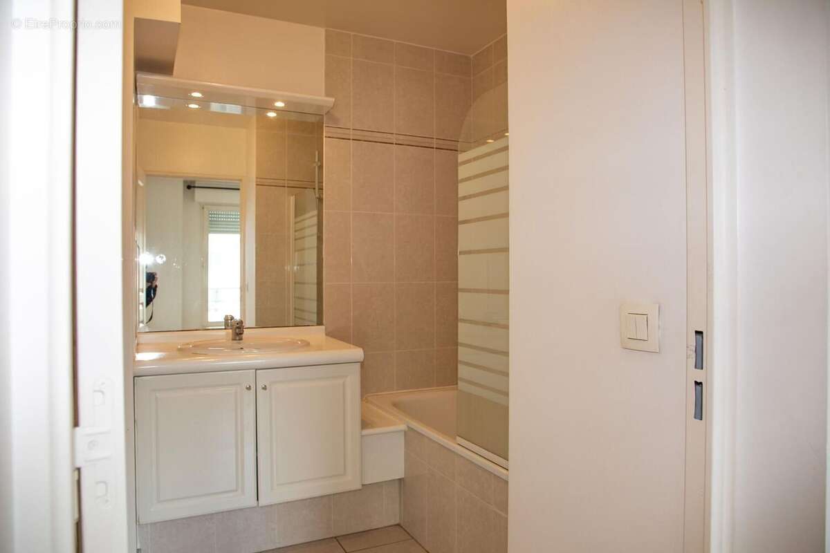 Photo 8 - Appartement à POISSY