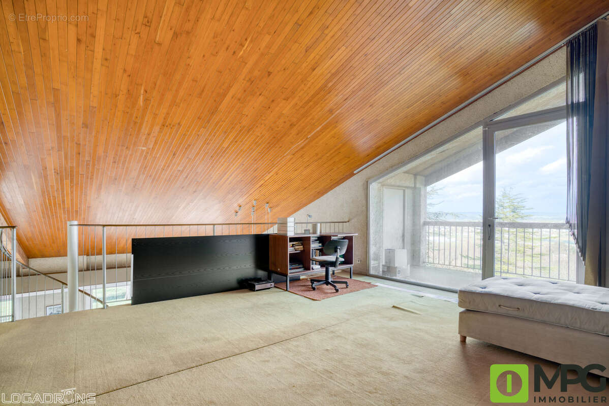 Maison à SAINTE-LIVRADE-SUR-LOT