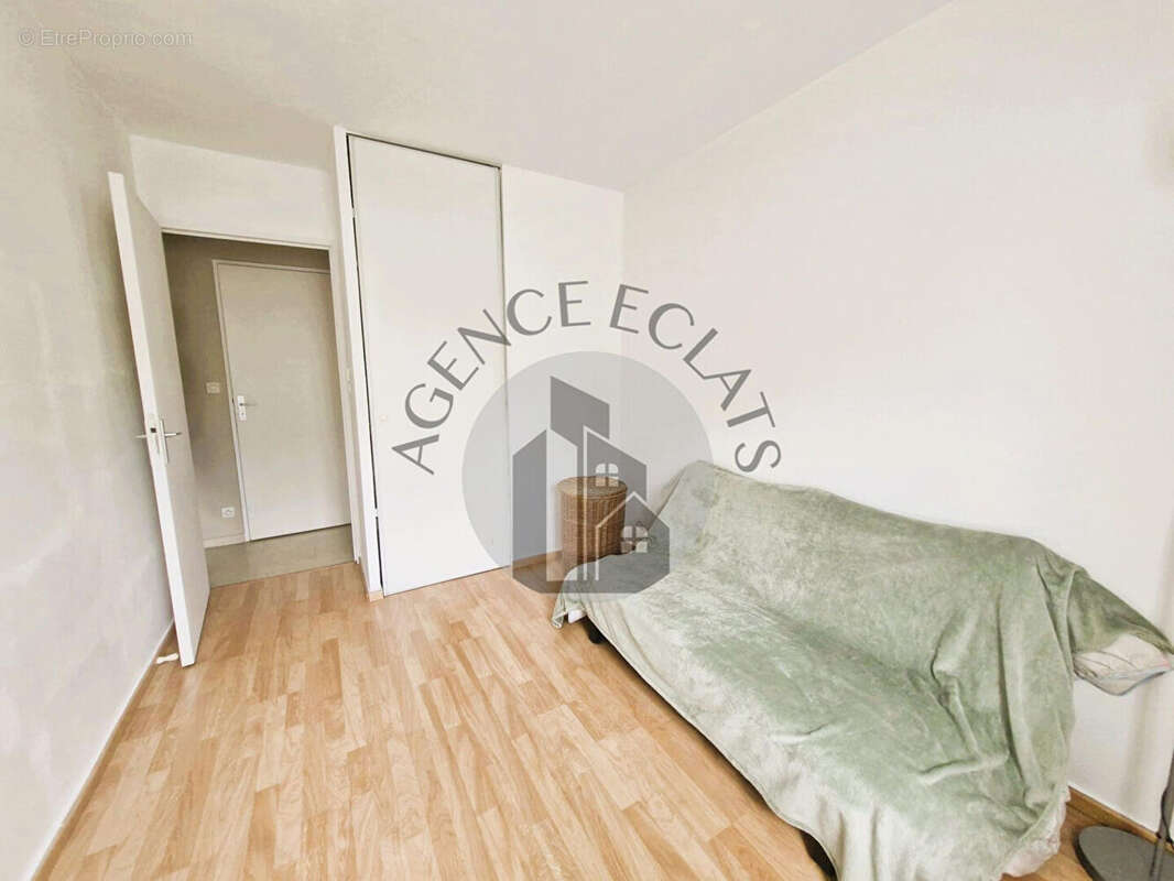Appartement à BAILLY-ROMAINVILLIERS