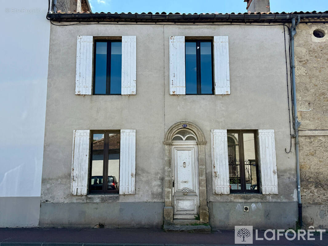 Maison à LANGON