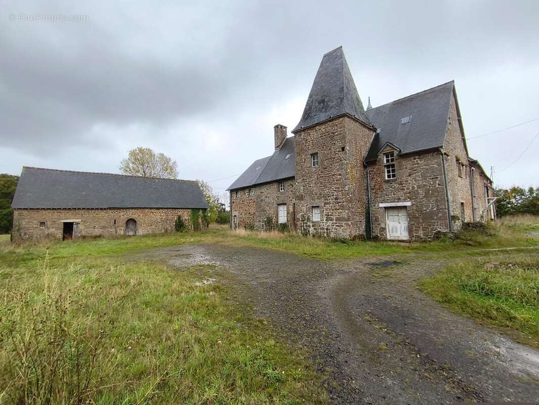 Maison à CEAUCE