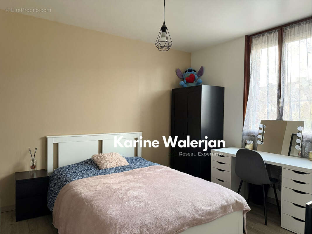 Maison à COURRIERES