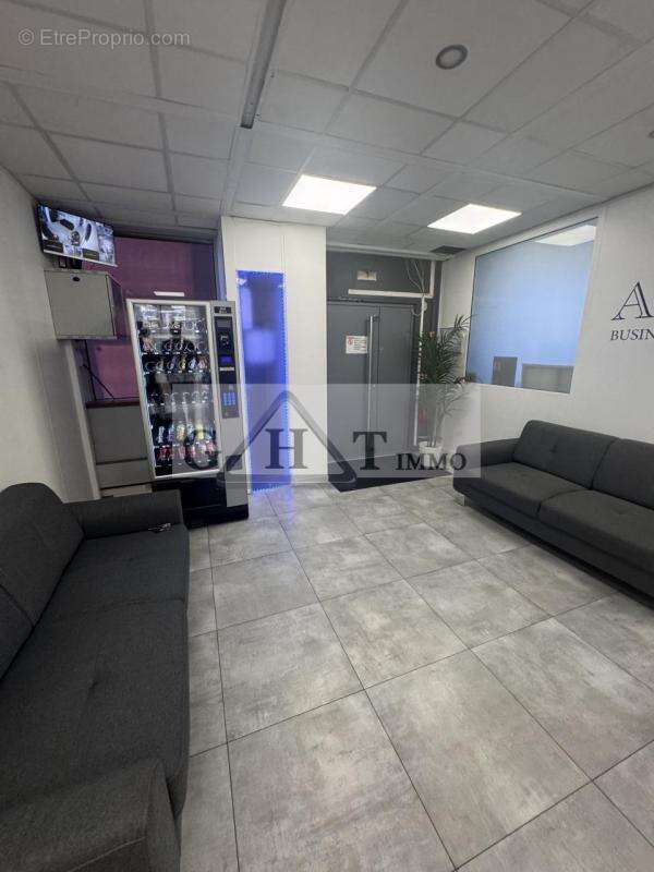 Commerce à MAISONS-ALFORT