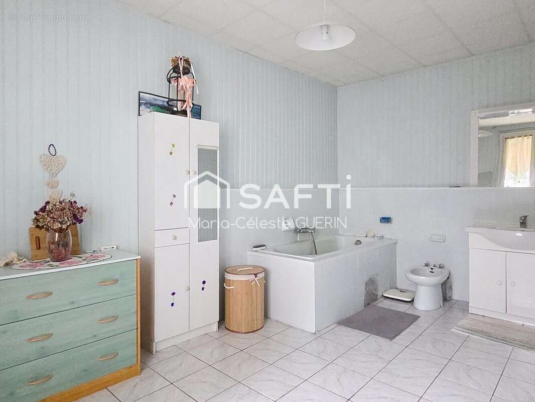 Photo 8 - Maison à FRENEUSE