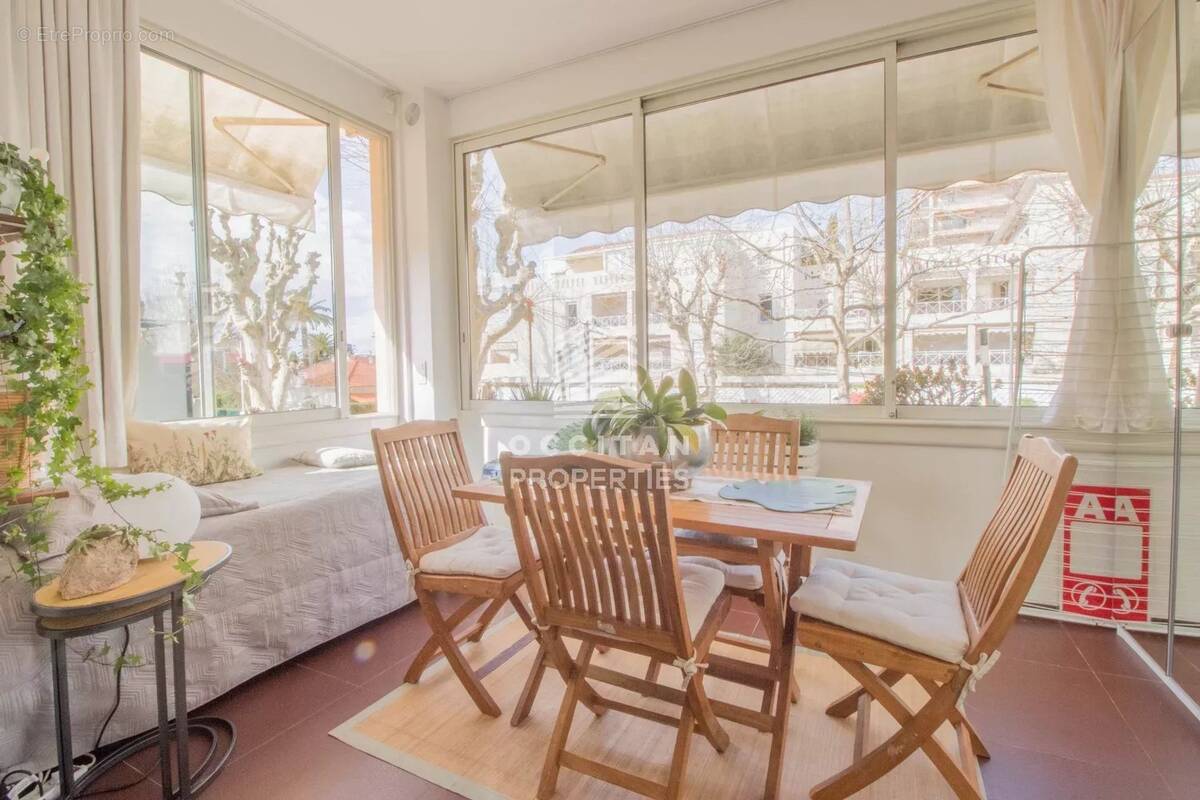 Appartement à CANNES